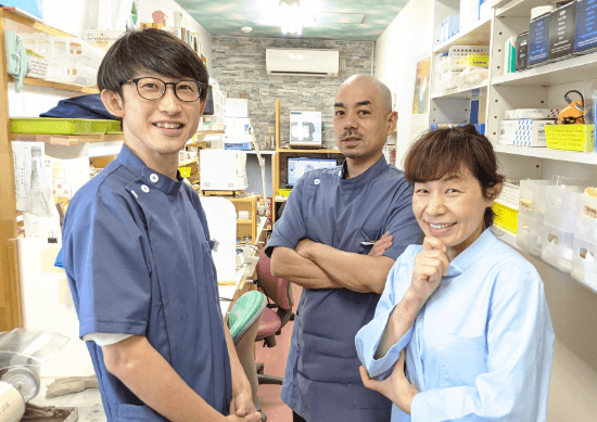 歯科技工スタッフ